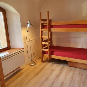 Appartement Au Coeur D'un Village Typique, Les Allues